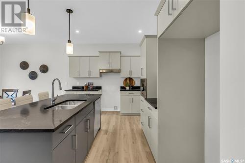 123 Leskiw Lane, Saskatoon, SK - Indoor Photo Showing Kitchen With Double Sink With Upgraded Kitchen