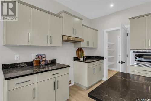 123 Leskiw Lane, Saskatoon, SK - Indoor Photo Showing Kitchen