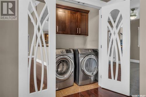 412 Nicklaus Drive, Warman, SK - Indoor Photo Showing Laundry Room