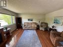 400 Centennial Drive, Strasbourg, SK  - Indoor Photo Showing Living Room 