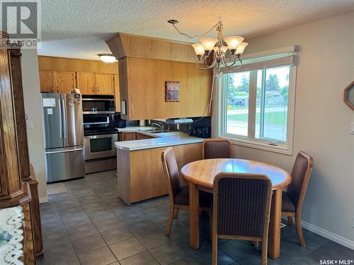 400 Centennial Drive, Strasbourg, SK - Indoor Photo Showing Dining Room