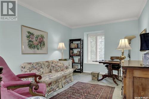 1134 Gryphons Walk, Regina, SK - Indoor Photo Showing Living Room