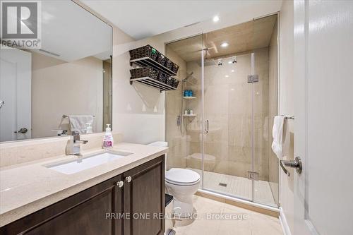 1083 Hepburn Road, Milton, ON - Indoor Photo Showing Bathroom
