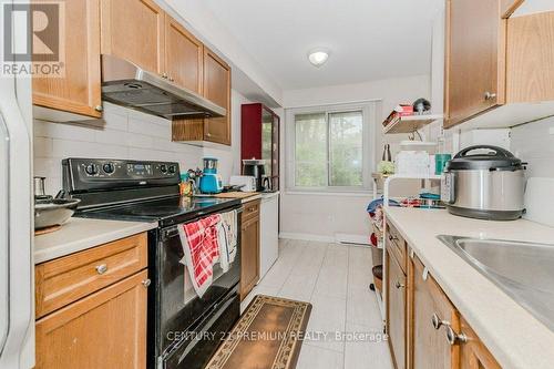 418 Scottsdale Drive, Guelph, ON - Indoor Photo Showing Kitchen