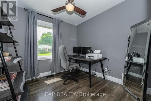 69 Christopher Drive, Cambridge, ON - Indoor Photo Showing Office