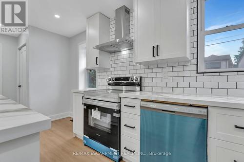 47 Macdonald Avenue, Hamilton, ON - Indoor Photo Showing Kitchen