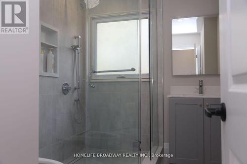 7 Bruce Avenue, Georgina (Keswick South), ON - Indoor Photo Showing Bathroom