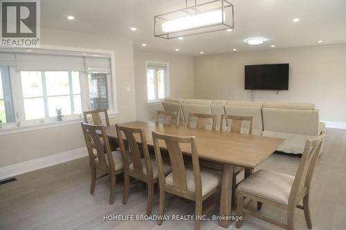 7 Bruce Avenue, Georgina (Keswick South), ON - Indoor Photo Showing Dining Room