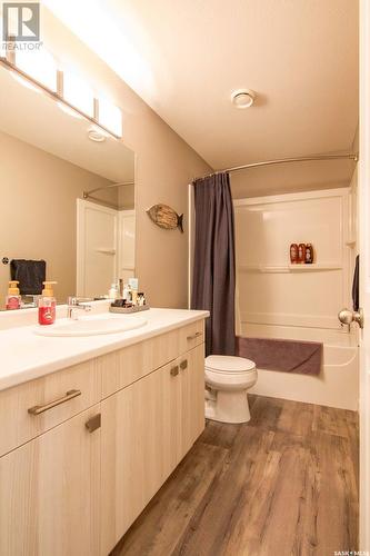 1103 Evergreen Boulevard, Saskatoon, SK - Indoor Photo Showing Bathroom