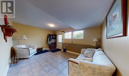 751 Middleton Way, Coldstream, BC - Indoor