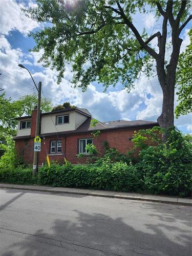 53 Queensdale Avenue E, Hamilton, ON - Outdoor