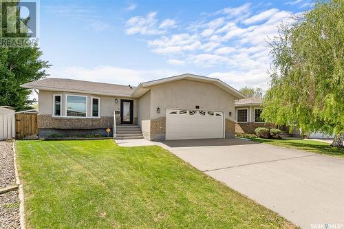 29 Lewry Crescent, Moose Jaw, SK - Outdoor With Facade