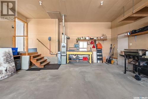 29 Lewry Crescent, Moose Jaw, SK - Indoor Photo Showing Garage