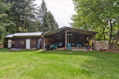 1169 Marshall Road, Castlegar, BC - Outdoor