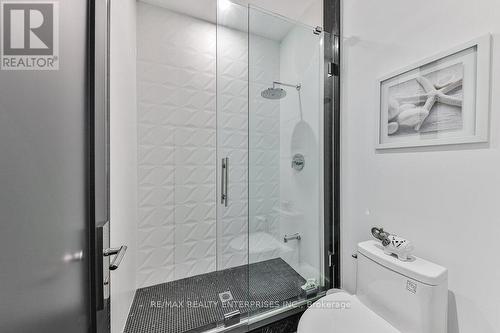 B - 7 Iroquois Avenue, Mississauga (Port Credit), ON - Indoor Photo Showing Bathroom