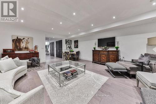 B - 7 Iroquois Avenue, Mississauga (Port Credit), ON - Indoor Photo Showing Living Room