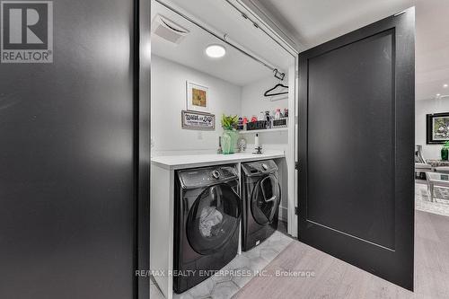 B - 7 Iroquois Avenue, Mississauga (Port Credit), ON - Indoor Photo Showing Laundry Room