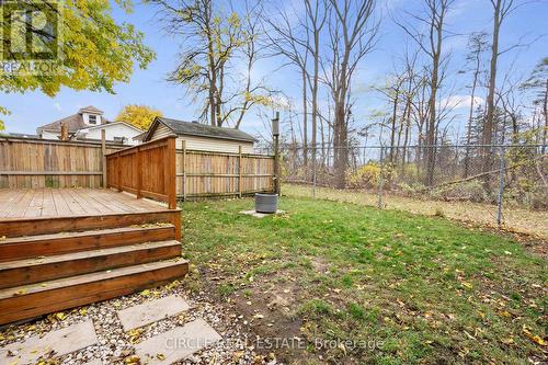 5835 Brookfield Avenue, Niagara Falls, ON - Outdoor