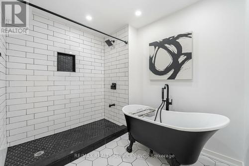 762 Halbert Drive, Shelburne, ON - Indoor Photo Showing Bathroom
