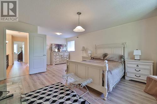 9 Springer Drive, Richmond Hill, ON - Indoor Photo Showing Bedroom