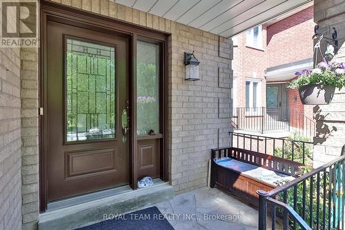9 Springer Drive, Richmond Hill, ON - Outdoor With Exterior
