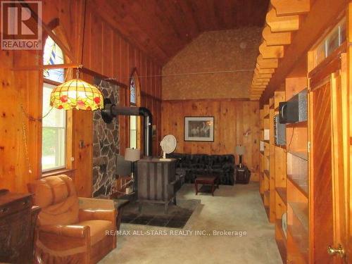 130 Colony Road, Kawartha Lakes (Bobcaygeon), ON - Indoor