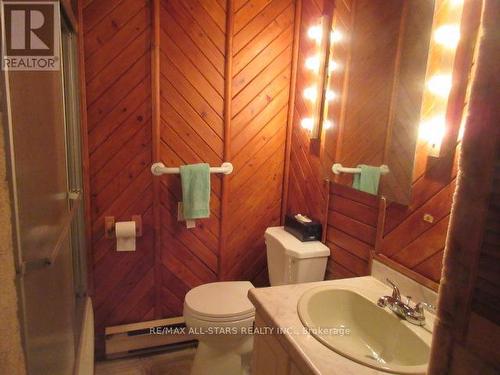 130 Colony Road, Kawartha Lakes, ON - Indoor Photo Showing Bathroom