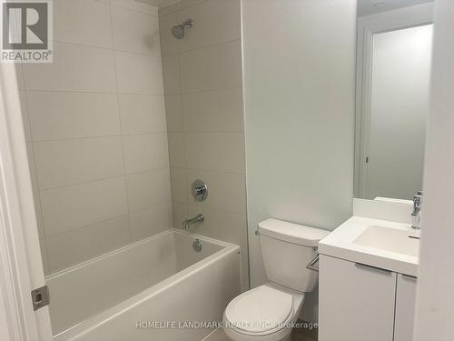 1012 - 8 Widmer Street, Toronto, ON - Indoor Photo Showing Bathroom