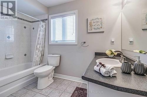 166 Russell Jarvis Drive, Markham, ON - Indoor Photo Showing Bathroom