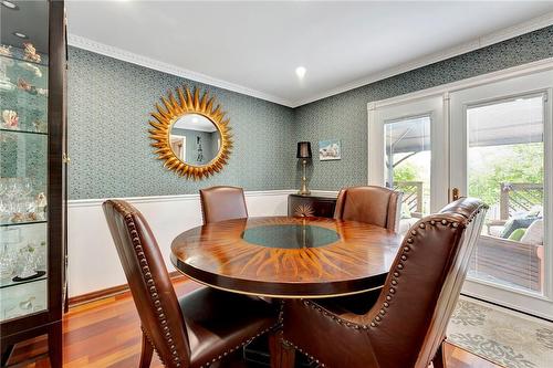 43 Grayrocks Avenue, Hamilton, ON - Indoor Photo Showing Dining Room