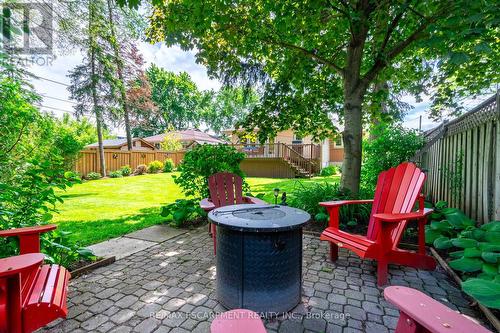 1335 Royal Drive, Burlington, ON - Outdoor With Deck Patio Veranda With Backyard