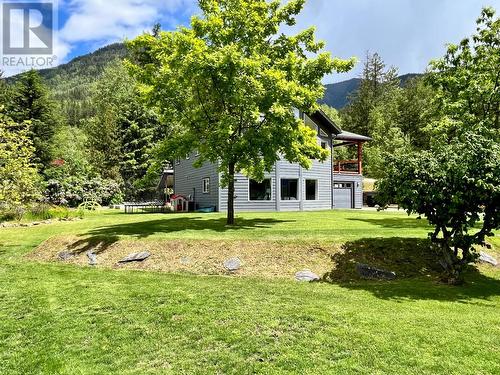 185 Donnellys Road, Nakusp, BC - Outdoor