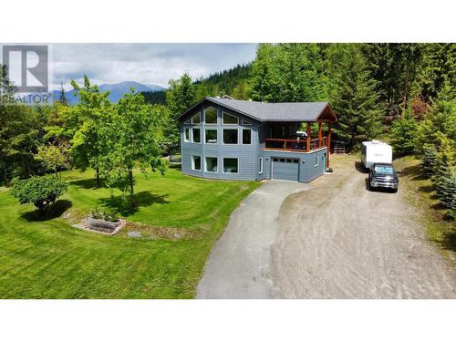 185 Donnellys Road, Nakusp, BC - Outdoor