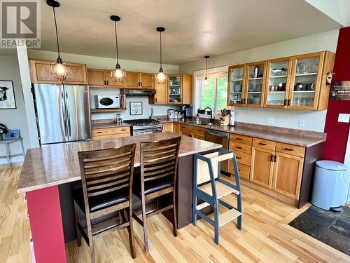 185 Donnellys Road, Nakusp, BC - Indoor Photo Showing Kitchen