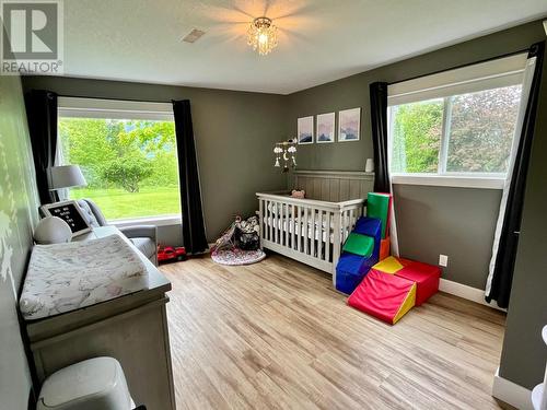 185 Donnellys Road, Nakusp, BC - Indoor Photo Showing Bedroom