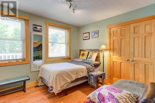 32 Pine Forest Drive, Sauble Beach, ON - Indoor Photo Showing Bedroom