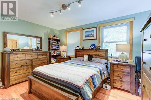 32 Pine Forest Drive, Sauble Beach, ON - Indoor Photo Showing Bedroom