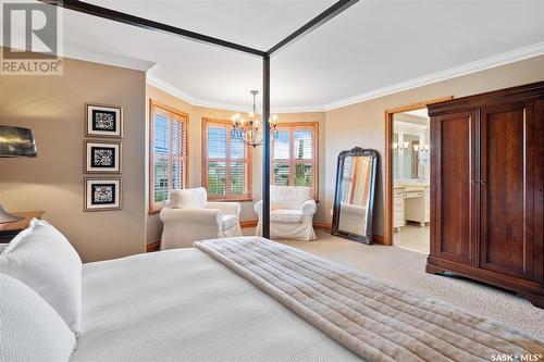 302 Collins Crescent, Saskatoon, SK - Indoor Photo Showing Bedroom