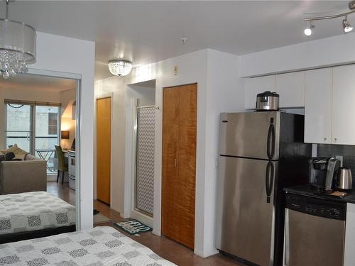 208-932 Johnson St, Victoria, BC - Indoor Photo Showing Kitchen With Stainless Steel Kitchen