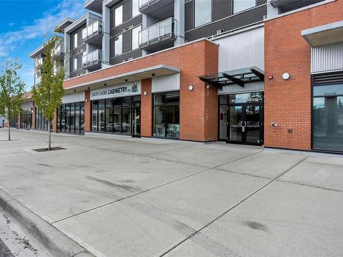 301-950 Whirlaway Cres, Langford, BC - Outdoor With Balcony