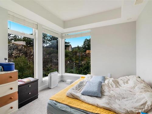 301-950 Whirlaway Cres, Langford, BC - Indoor Photo Showing Bedroom