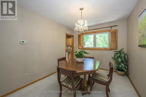765 Notre Dame Drive, London, ON - Indoor Photo Showing Dining Room
