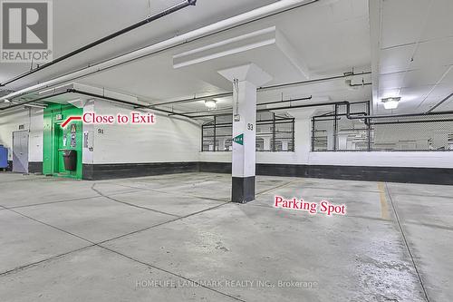 253 - 316 John Street, Markham, ON - Indoor Photo Showing Garage