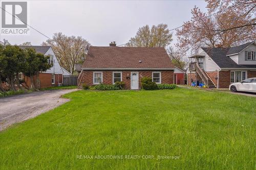 2077 Leighland Road, Burlington (Freeman), ON - Outdoor