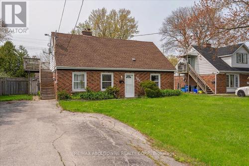 2077 Leighland Road, Burlington (Freeman), ON - Outdoor