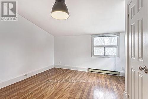 187 High Park Avenue, Toronto, ON - Indoor Photo Showing Other Room