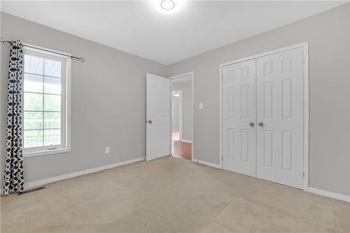 311 Longworth Avenue, Durham, ON - Indoor Photo Showing Other Room