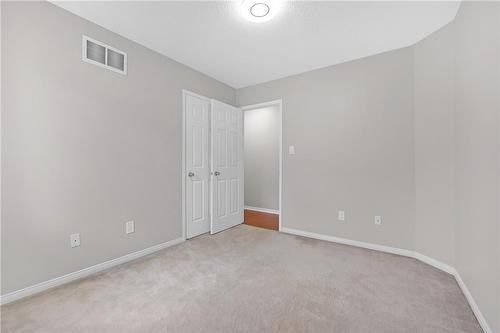 311 Longworth Avenue, Durham, ON - Indoor Photo Showing Other Room