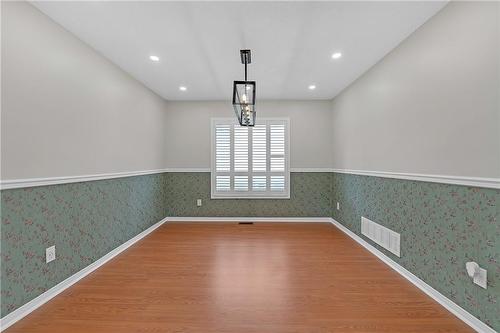 311 Longworth Avenue, Durham, ON - Indoor Photo Showing Other Room