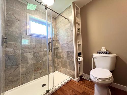 65108 30 Road W, Portage La Prairie Rm, MB - Indoor Photo Showing Bathroom